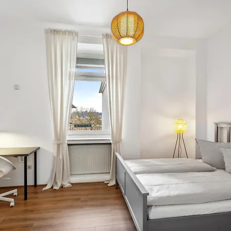 Apartmán Wunderschoenes 4 Altbau Mit Terrasse Und Patio *